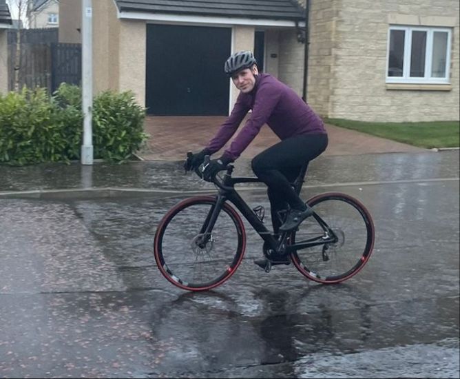 ON YER BIKE STUART! Fundraising for My Name'5 Doddie Foundation ON YER BIKE STUART! Fundraising for My Name'5 Doddie Foundation